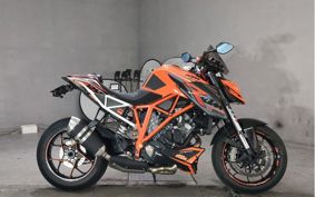 KTM 1290 SUPER DUKE R 2016 V3940