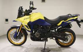 SUZUKI Vｽﾄﾛｰﾑ800DE 2024 EM1BA