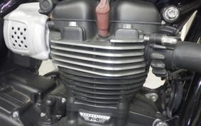 TRIUMPH BONNEVILLE T100 2016