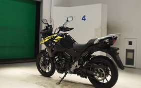 SUZUKI Vｽﾄﾛｰﾑ250A 2014