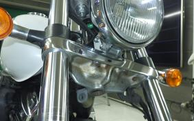 HONDA SHADOW 400 SLASHER 2000 NC40