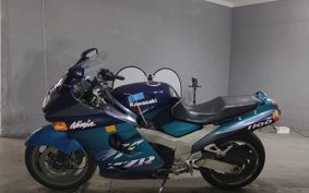 KAWASAKI ZZR1100 ZXT10D