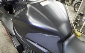 HONDA CBR650R E-Clutch 2024 RH17