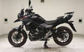 SUZUKI Vｽﾄﾛｰﾑ250