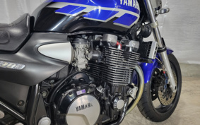 YAMAHA XJR1300 2000 RP03J