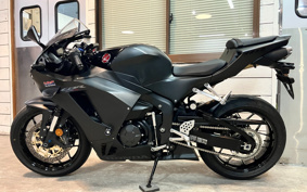 HONDA CBR600RR ABS 2024 PC40
