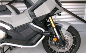 HONDA X-ADV 750 2025 RH21