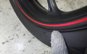 TRIUMPH STREET TRIPLE R 2019