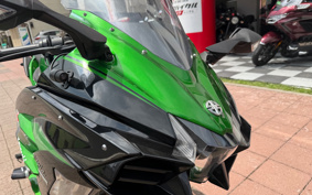 KAWASAKI NINJA H2 SX SE 2018 ZXT02A