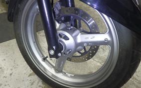 SUZUKI GSR250S