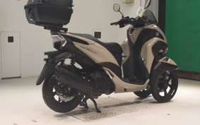 YAMAHA TRICITY 155 SG81J