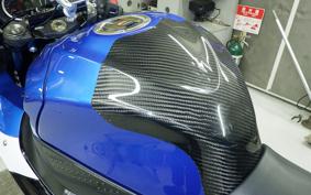 SUZUKI GSX-R1000 2014
