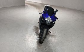 SUZUKI GSX-R750 CF111