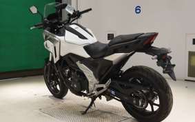 HONDA NC750X 2021 RH09
