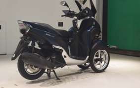 YAMAHA TRICITY 125 SE82J