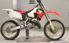 HONDA CR125R JE01