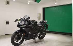 YAMAHA YZF-R25 A 2022 RG43J