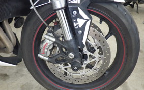 TRIUMPH STREET TRIPLE RS 2018