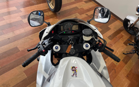 HONDA CBR600RR 2010 PC40